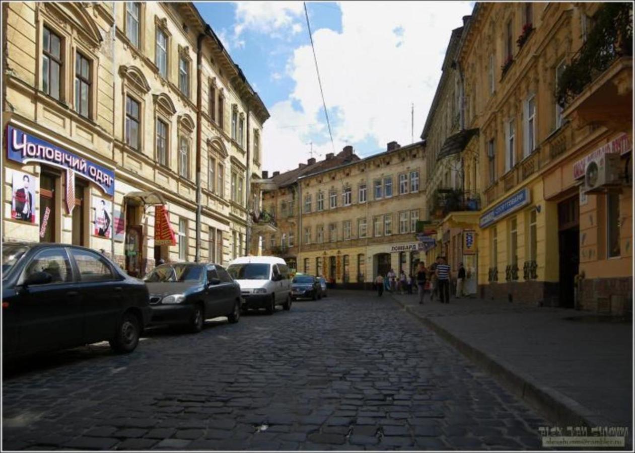 Невеликі Апартаменти-Смарт В Центральній Частині Біля Тц Магнус リヴィウ エクステリア 写真